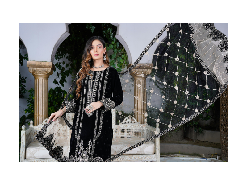 unstiched ladies suit